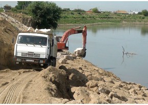 В Азербайджане будут выполнены берегоукрепительные работы на 2 млн манатов