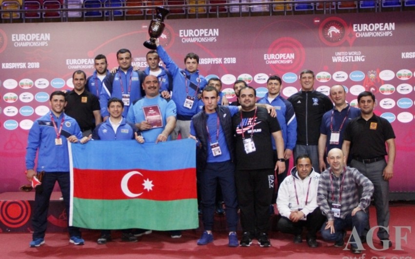 Азербайджанские греко-римские борцы завоевали 5 медалей на чемпионате Европы в Каспийске - ВИДЕО