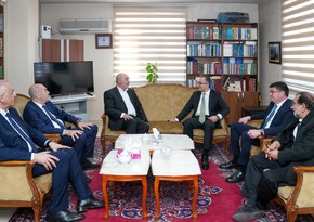 Dövlət Komitəsinin nümayəndə heyəti Qarsda yerləşən məscidləri ziyarət edib