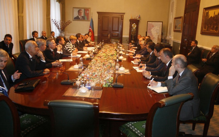 ​Президент SOCAR встретился с министром экономического развития Италии