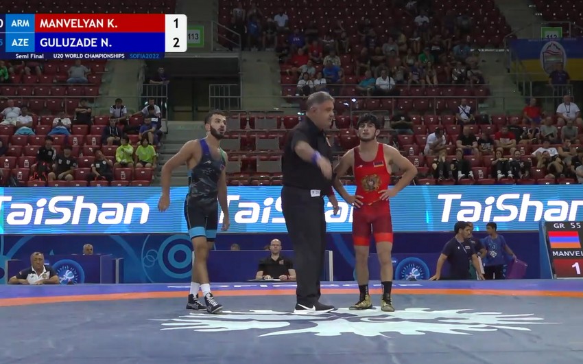 Чемпионат мира: Азербайджанский борец одолел армянина и вышел в финал