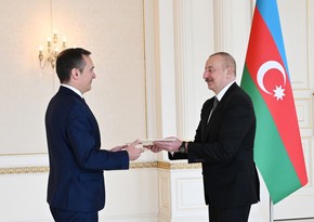 Президент Ильхам Алиев принял верительные грамоты новоназначенного посла Италии в нашей стране 