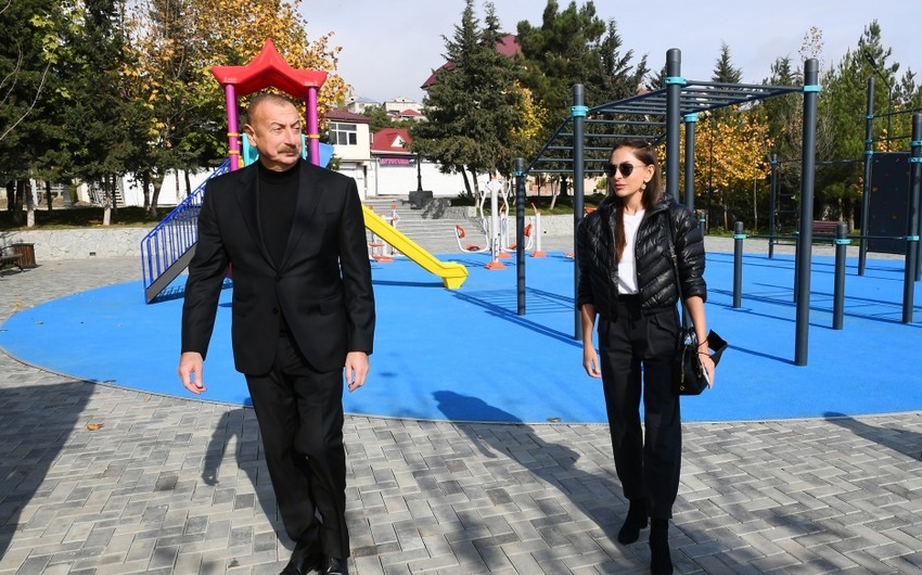 Prezident və birinci xanım Şamaxı Gənclər Parkında görülmüş işlərlə tanış olublar
