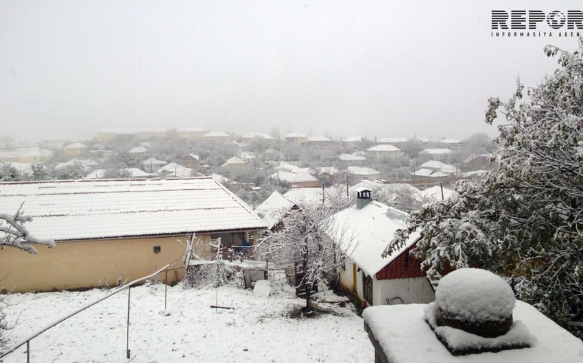 В южном регионе Азербайджана идет снег - ФОТО