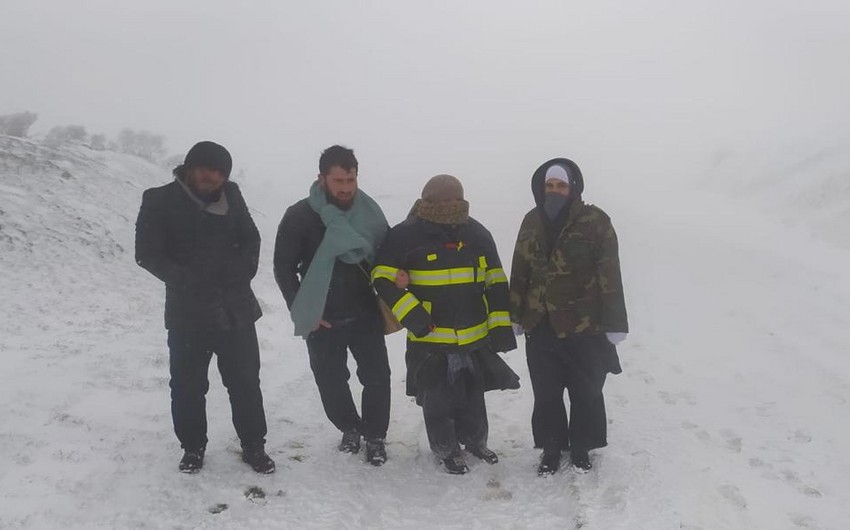 В Сиязане спасли заблудившихся из-за снегопада и тумана четырех человек