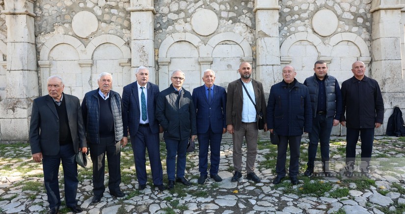 Tourists from Georgia visit Azerbaijan's Shusha