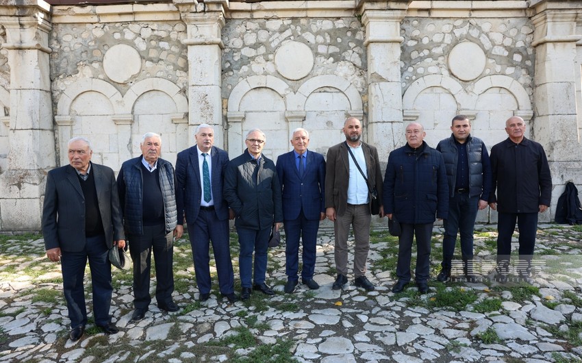 Tourists from Georgia visit Azerbaijan's Shusha