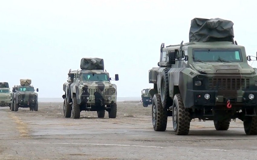 Подразделения коммандос азербайджанской армии отрабатывают выполнение различных задач 