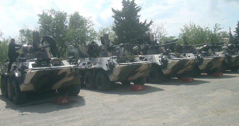 Azərbaycan Ordusunun silah və texnikası yay mövsümündə istismar rejiminə keçirilir