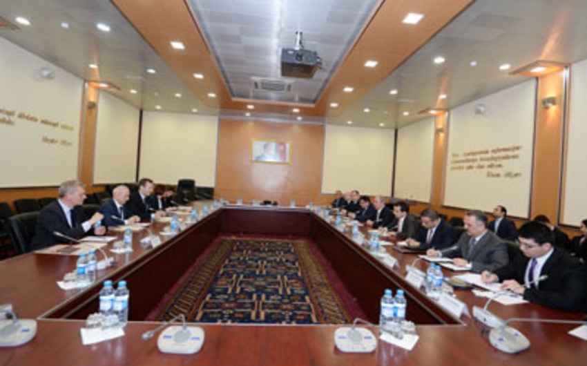 Azerbaijani ICT Minister meets President of TeliaSonera