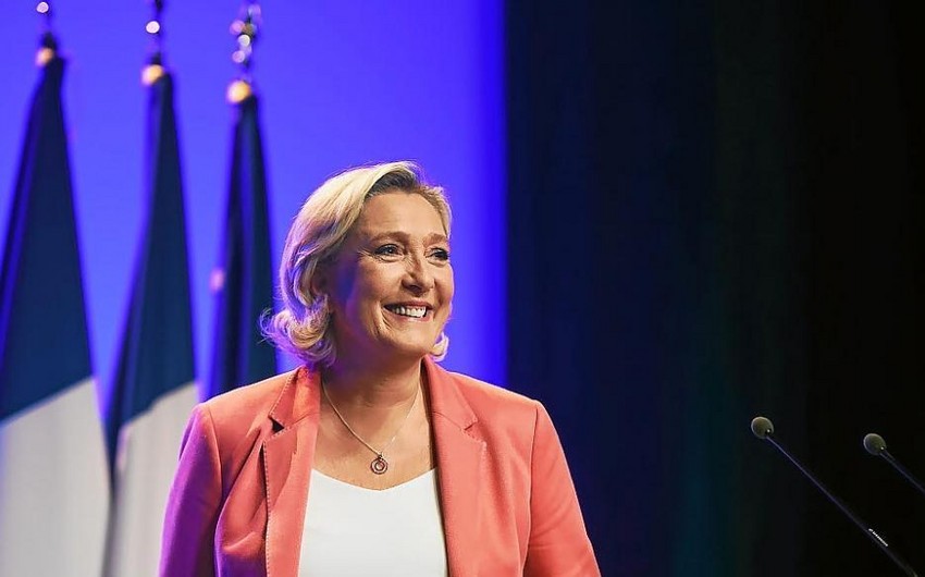 Le Pen Fransa parlamentini buraxmağa çağırıb