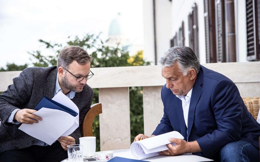 Orbanın siyasi müşaviri: “Macarıstan xarici siyasətdə öz milli maraqlarından çıxış edir”