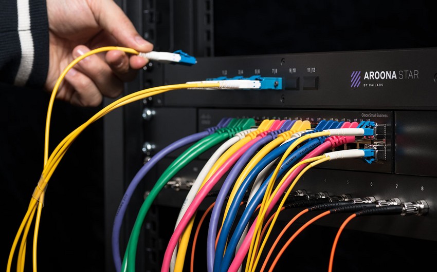 Bölgələrdə 100 məktəbə fiber-optik internet çəkiləcək