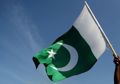 Министры Пакистана отказались от получения зарплат для экономии госрасходов