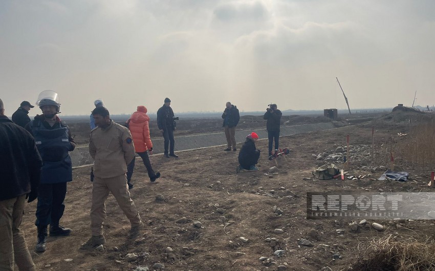 Ukrainian journalists view mine clearance work in Azerbaijan's Aghdam