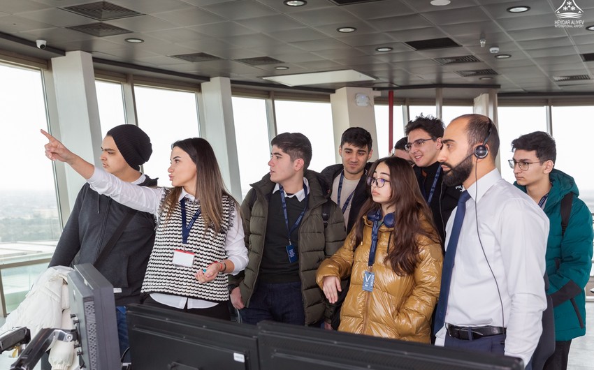 Bakı hava limanında ADA Məktəbinin şagirdləri üçün ekskursiya keçirilib