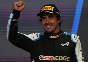 Fernando Alonso breaks Schumacher's record in Baku