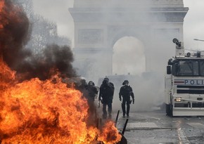 Париж готовится к беспорядкам после парламентских выборов