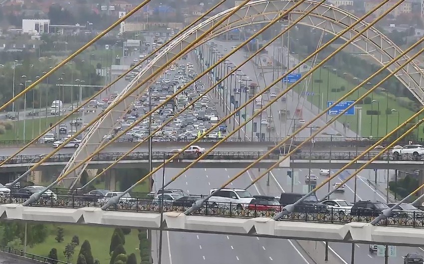 Bakıda bəzi yollara məhdudiyyət tətbiq edilib