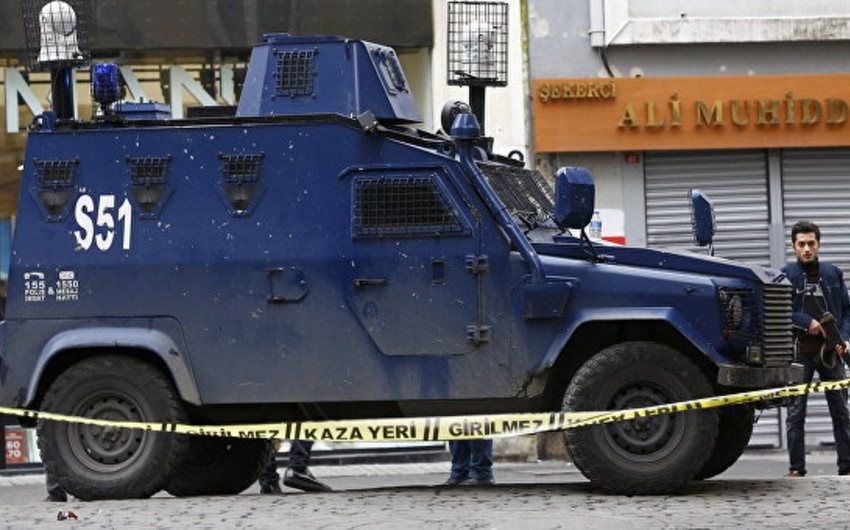 ​Türkiyədə partlayış zamanı 3 polis ölüb, 24 nəfər yaralanıb - YENİLƏNİB