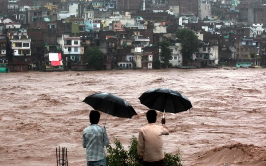 ​В Пакистане из-за наводнений погибли не менее 29 человек
