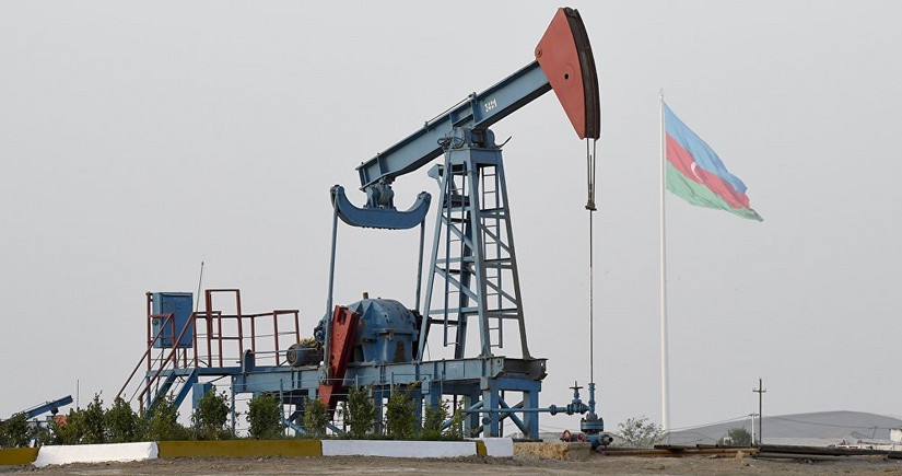 Azərbaycan neftinin qiyməti 1,5 dollar ucuzlaşıb