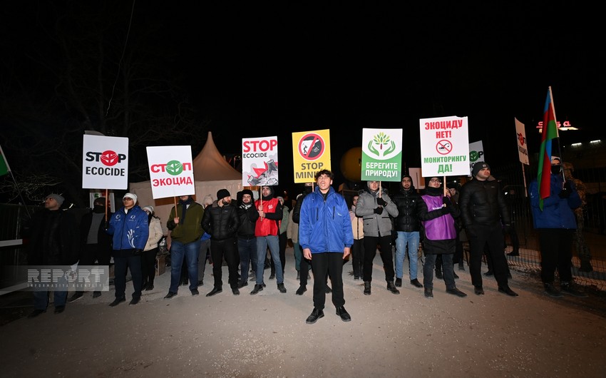 Акция протеста на дороге Ханкенди-Лачын продолжается и в вечерние часы