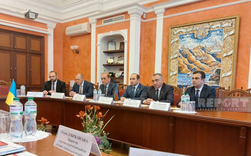 Депутаты Милли Меджлиса посетили Киевский национальный университет