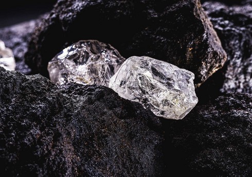 Великобритания введет запрет на импорт алмазов из России