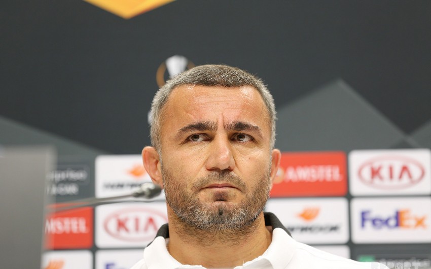 Qurban Qurbanov və oğlu mövsümün ən yaxşı futbolçusunu açıqladı