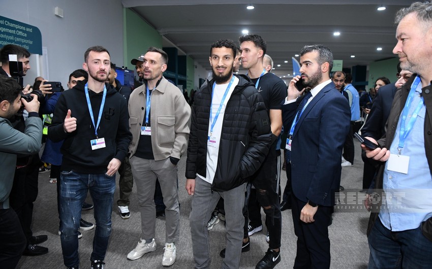 Qarabağ klubunun futbolçuları COP29 məkanındakı pavilyonları ziyarət ediblər - FOTOREPORTAJ