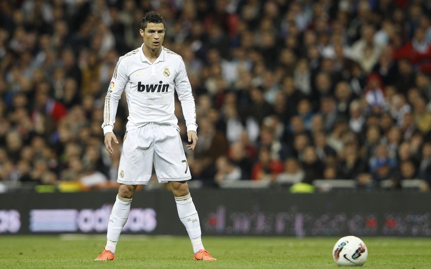 Real Madrid awards Cristiano Ronaldo