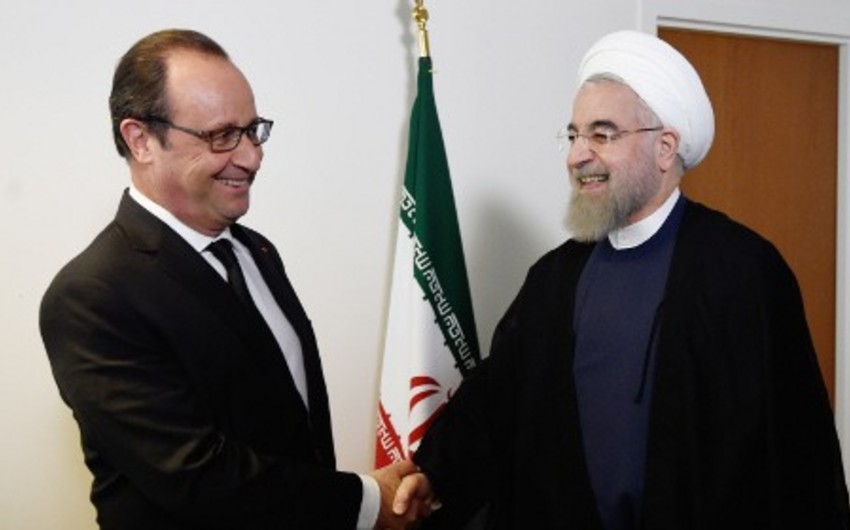 ​Французы сорвали обед Рухани и Олланда, отказавшись убрать вино