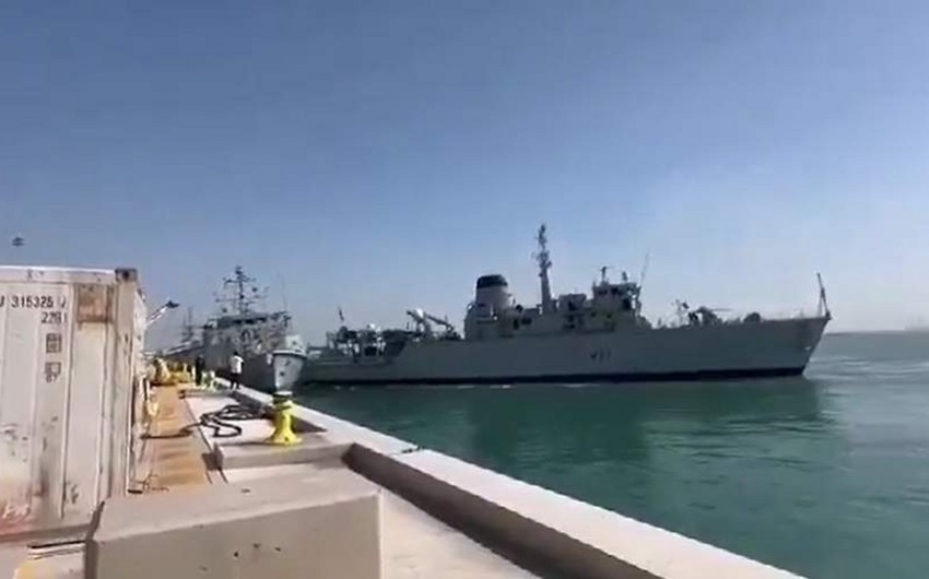 Two British Royal Navy minehunters collide in Bahrain