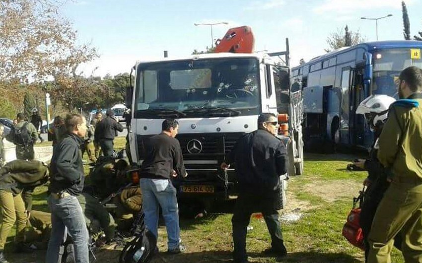 Полиция Израиля установила личность исполнителя теракта в Иерусалиме