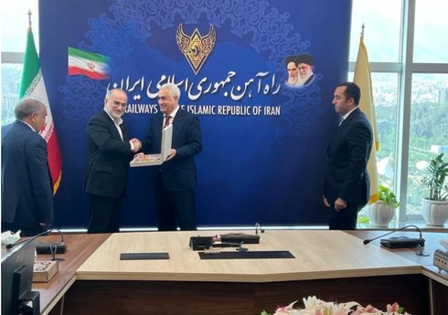 Азербайджан и Иран обсудили строительство железнодорожной линии Решт-Астара