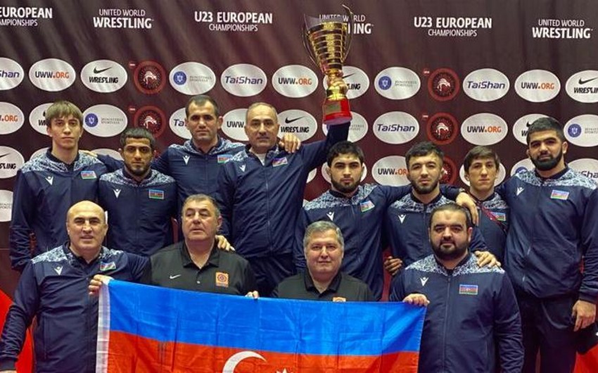 Сборная Азербайджана по вольной борьбе заняла первое место на чемпионате Европы