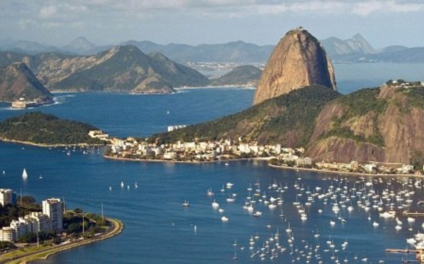 В Рио прошли протесты против загрязнения вод