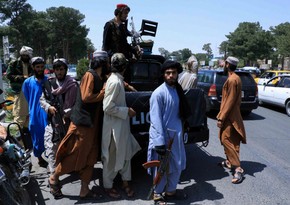 Taliban in talks on handing over Kabul without fight