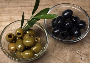 Azerbaijan resumes purchase of canned olives from Portugal