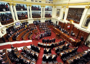 Peru parlamenti cinayətkarlıqla əlaqəli vəziyyətə görə daxili işlər nazirinə etimadsızlıq göstərib