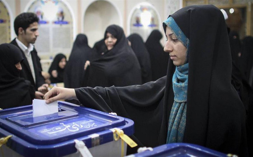 İranda keçirilmiş prezident seçkilərində seçicilərin 70 faizi iştirak edib