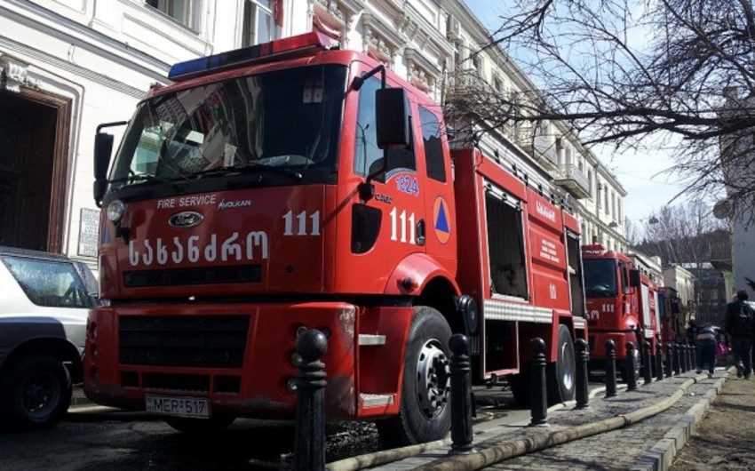Tbilisi City Hall catches fire