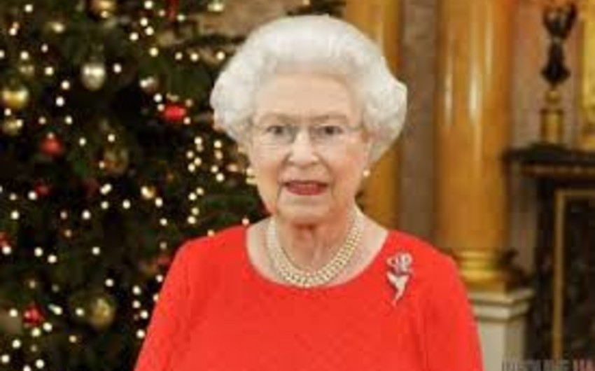 Елизавета II в рождественском послании поблагодарила борющихся с Эболой медиков