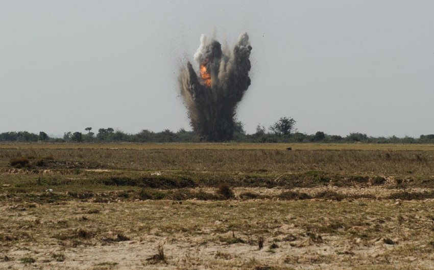 Excavator hits anti-tank mine in Azerbaijan’s Lachin 