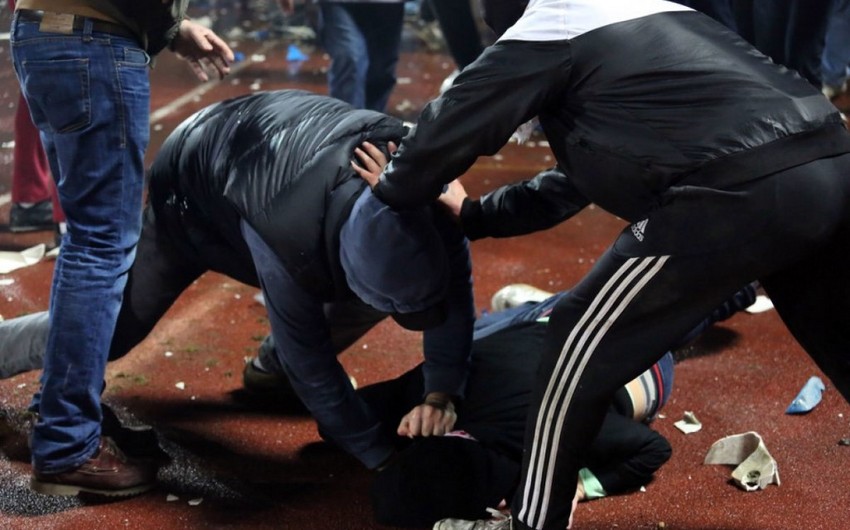 Гражданин Азербайджана получил огнестрельное ранение в результате массовой драки в Киеве