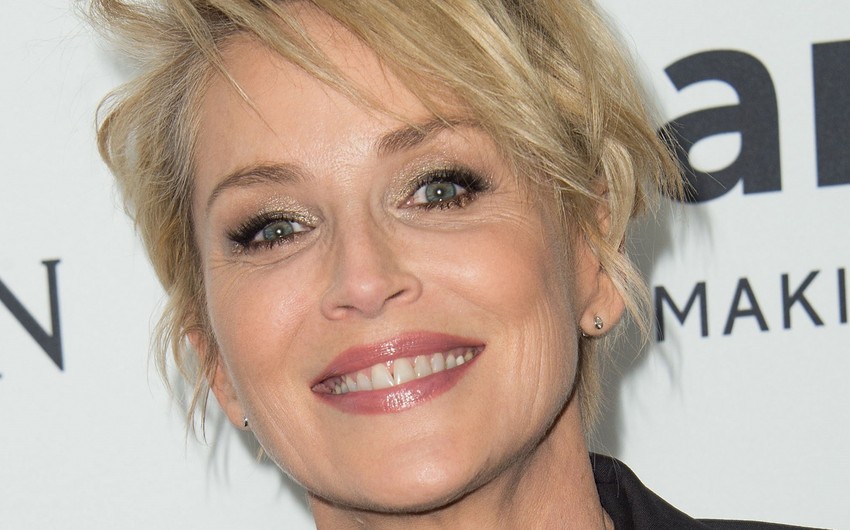 Sharon Stone talks about her medical crisis in 2001