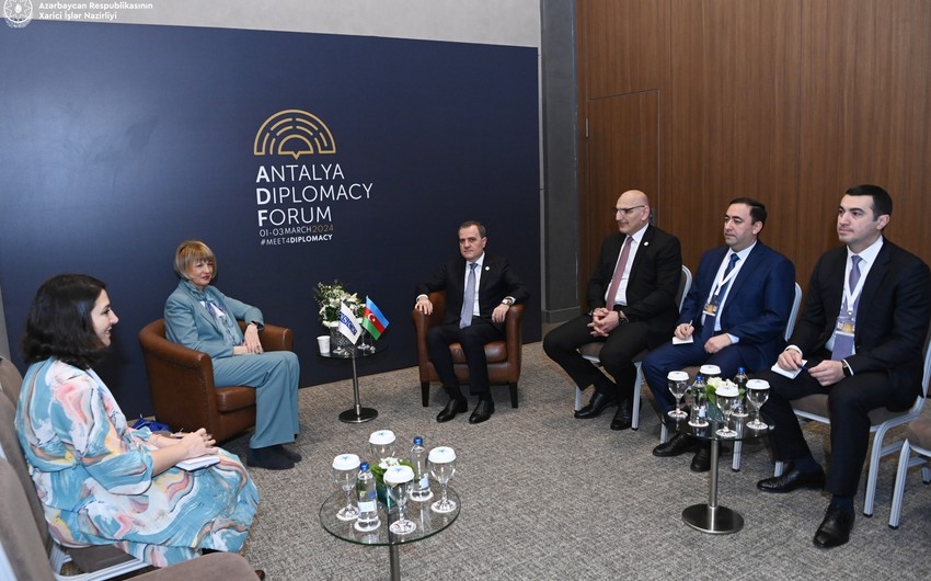 Azerbaijan’s top diplomat meets with OSCE Secretary General