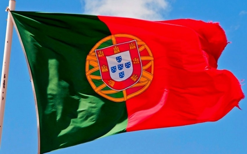 Министр культуры Португалии уходит в отставку