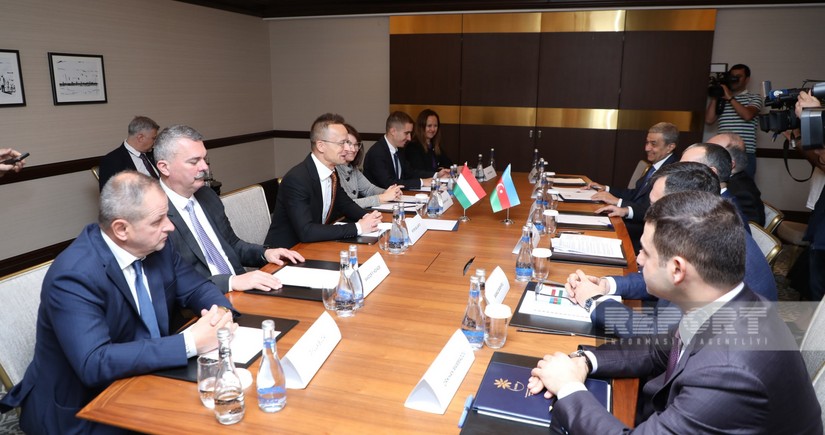 В Баку началось 10-е заседание азербайджано-венгерской межправкомиссии
